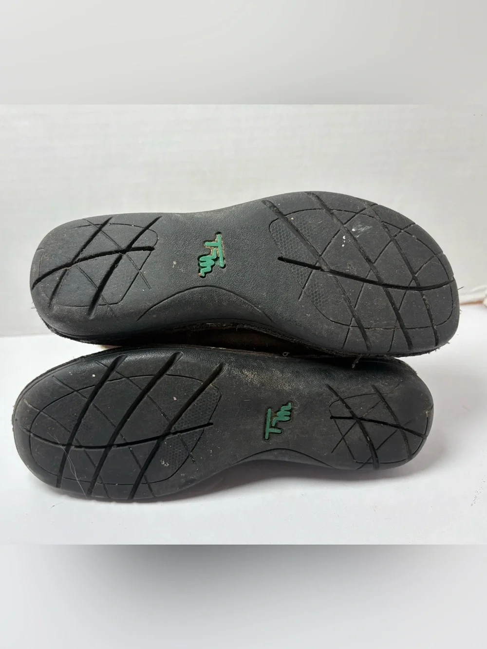 Thom McAn booties have